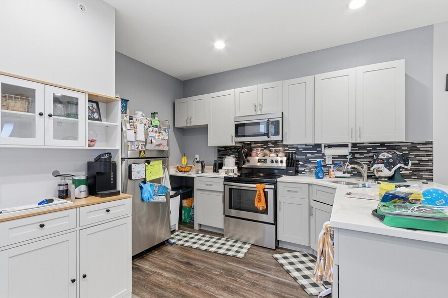 More Photos Of 1917 N 7th St, Philadelphia Apartments For Sale