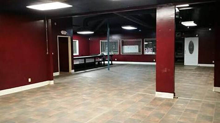 More Photos Of 13118 Pearblossom Hwy, Pearblossom Service Station For Lease