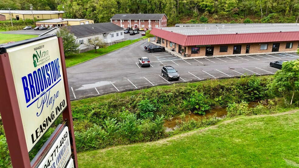 More Photos Of 103 Brookstone Plz, Morgantown Storefront Retail Office For Lease