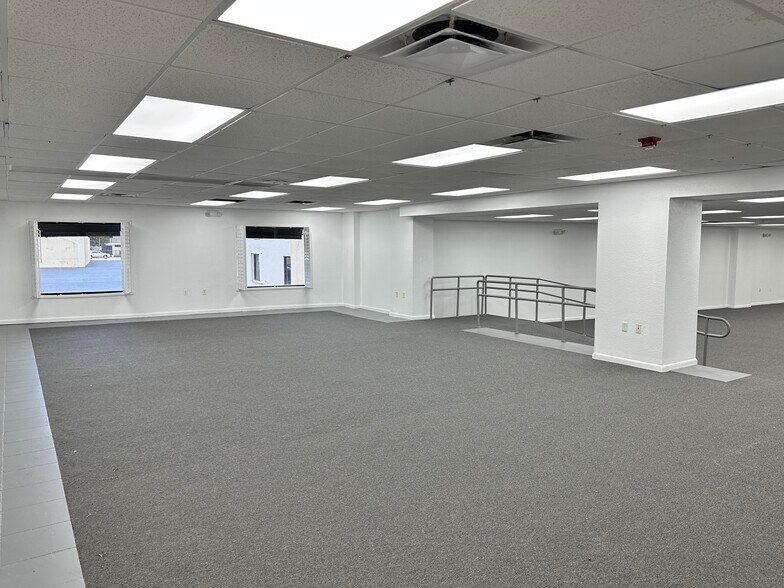 More Photos Of 3015 N Ocean Blvd, Fort Lauderdale Apartments For Sale