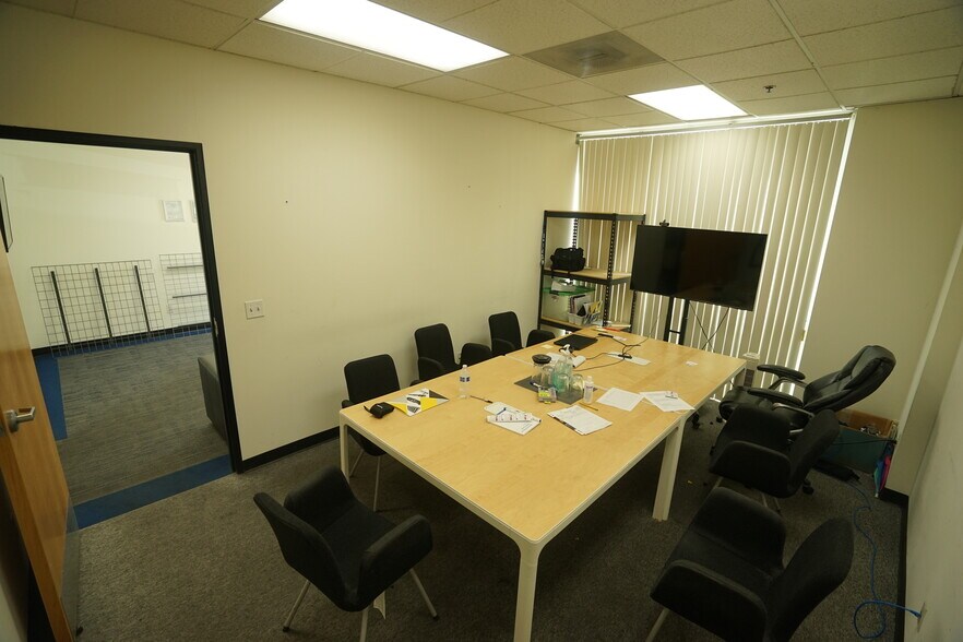 More Photos Of 1590 S Milliken Ave, Ontario Warehouse For Lease