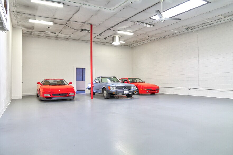 More Photos Of 521 State Pl, Escondido Warehouse For Sale