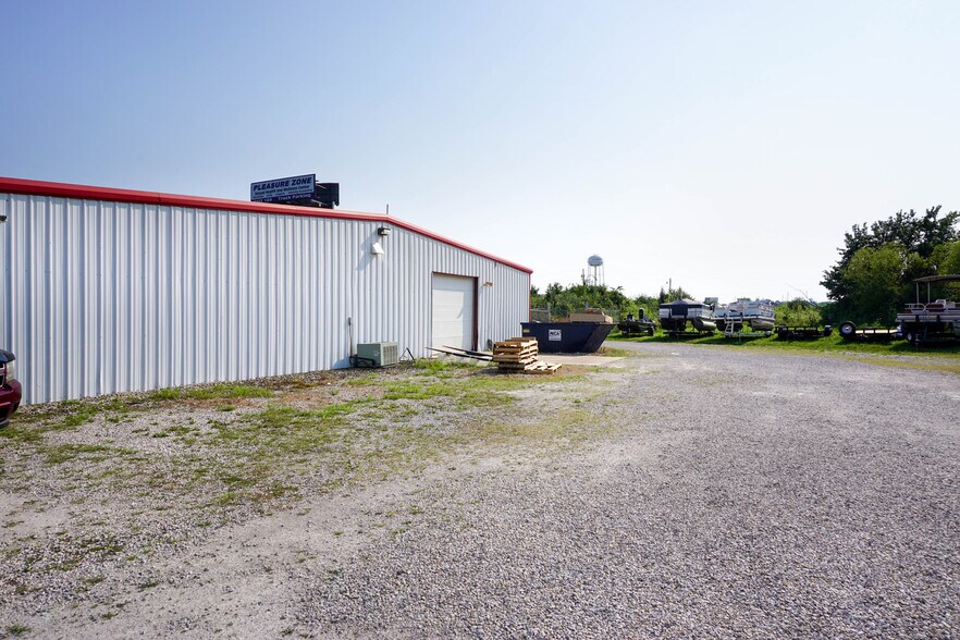 More Photos Of 18050 County Road 1000, Saint James Storefront For Lease