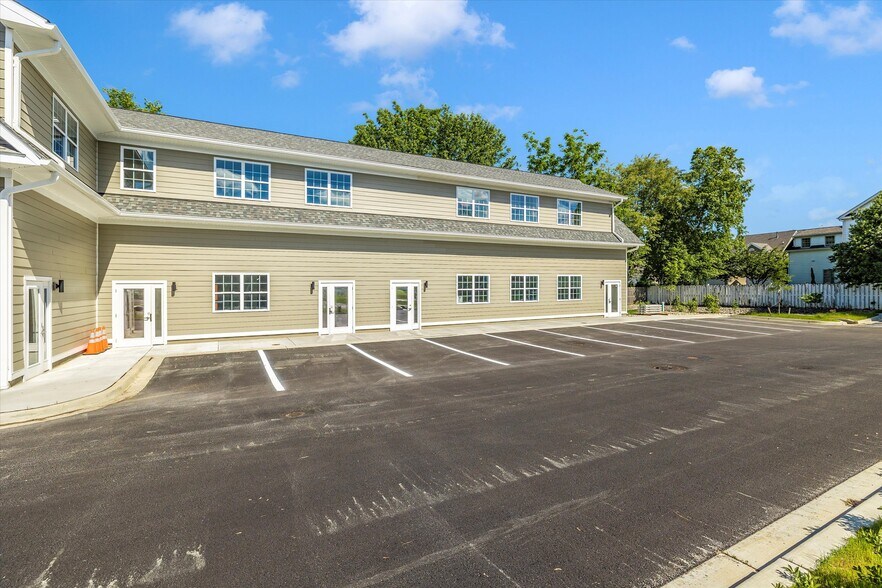 More Photos Of 3535 Urbana Pike, Frederick Storefront Retail Office For Lease