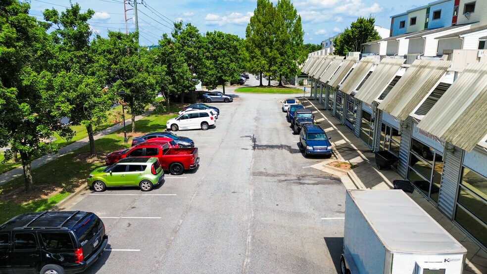 More Photos Of 1331 Marietta Blvd NW, Atlanta Office For Sale