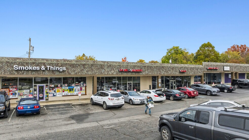 More Photos Of 3100-3130 Springdale Rd, Cincinnati Storefront For Sale