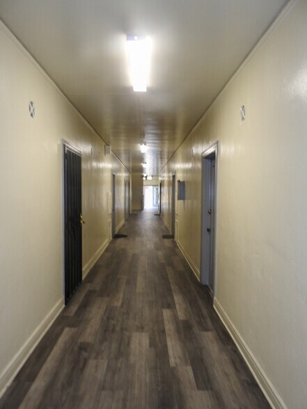 More Photos Of 5510 Lexington Ave, Los Angeles Apartments For Sale