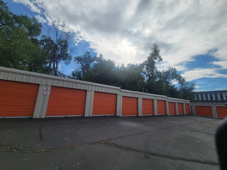 More Photos Of 2105 E Platte Ave, Colorado Springs Hotel For Sale