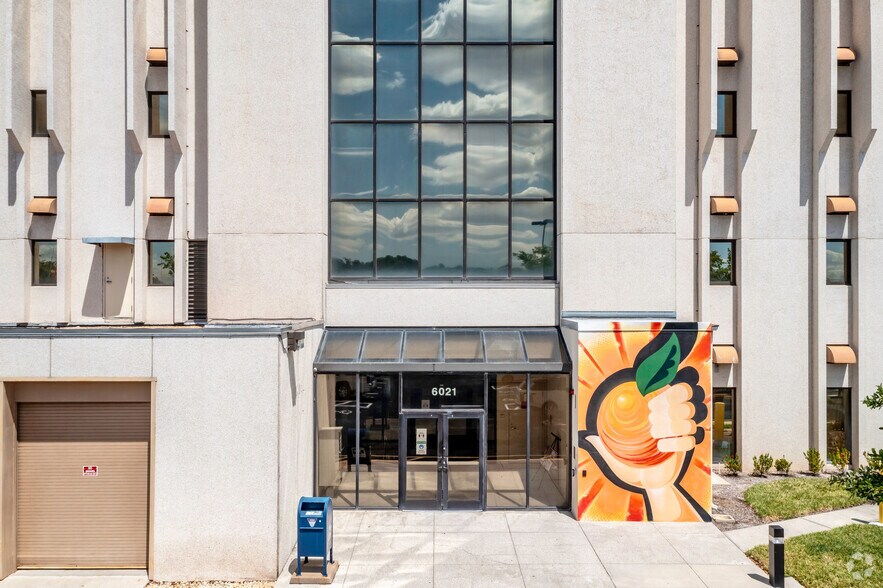 More Photos Of 6021 S Rio Grande Ave, Orlando Unknown For Lease