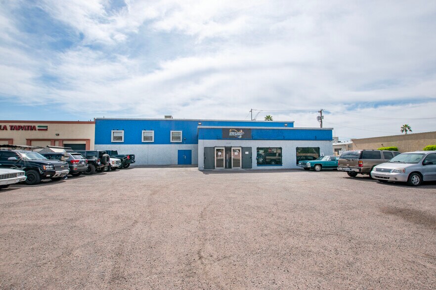 More Photos Of 519 W Western Ave, Avondale General Retail For Sale