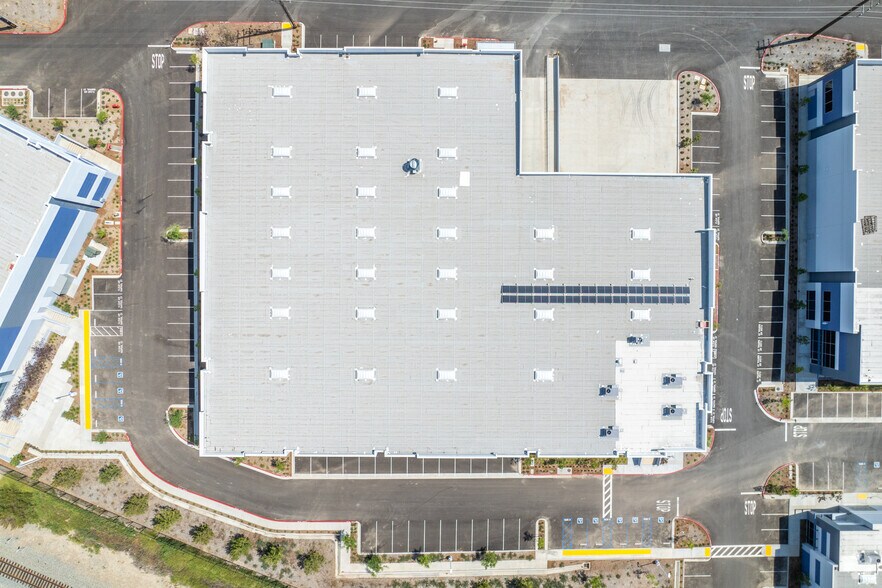 More Photos Of 2416 Hook Dr, Simi Valley Industrial For Sale