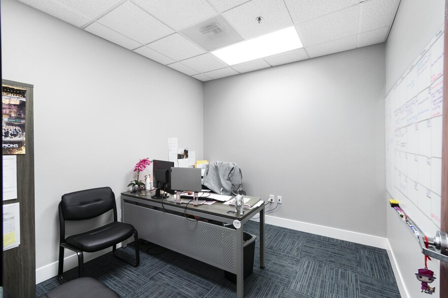 More Photos Of 3037 E Warm Springs Rd, Las Vegas Medical For Sale