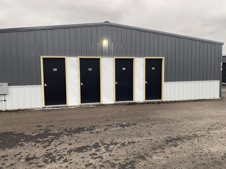 More Photos Of 1764 Guenther Rd, Dayton Self Storage For Sale