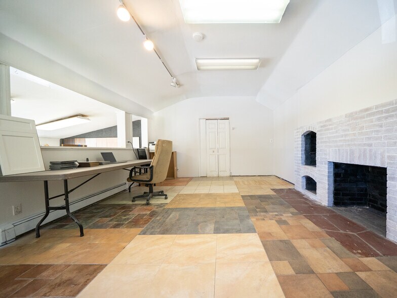 More Photos Of 544 US-6, Mahopac General Retail For Sale