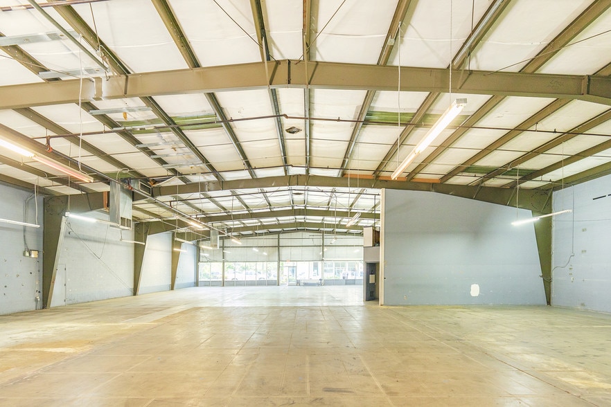 More Photos Of 1705-1715 I St, Sacramento General Retail For Lease
