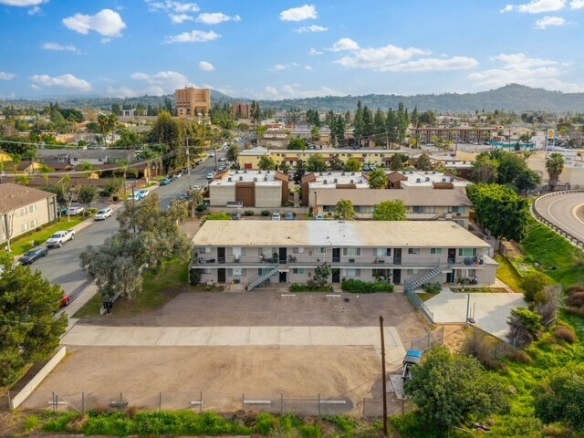 More Photos Of 594 Graves Ave, El Cajon Apartments For Sale