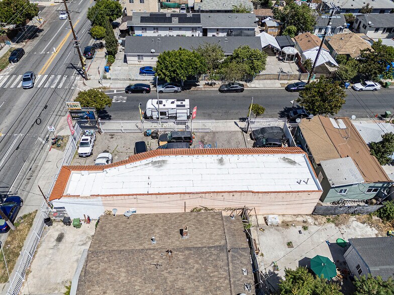 More Photos Of 6500 S Hoover St, Los Angeles General Retail For Sale