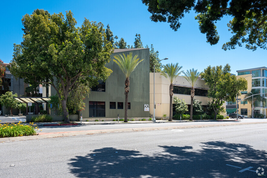 Primary Photo Of 150 S Arroyo Pky, Pasadena Office For Lease