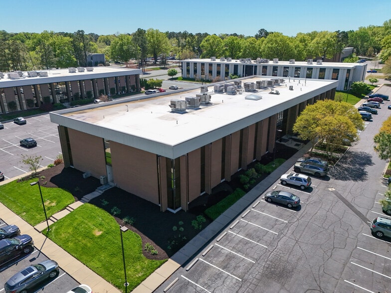 More Photos Of 1603 Santa Rosa Rd, Richmond Medical For Sale