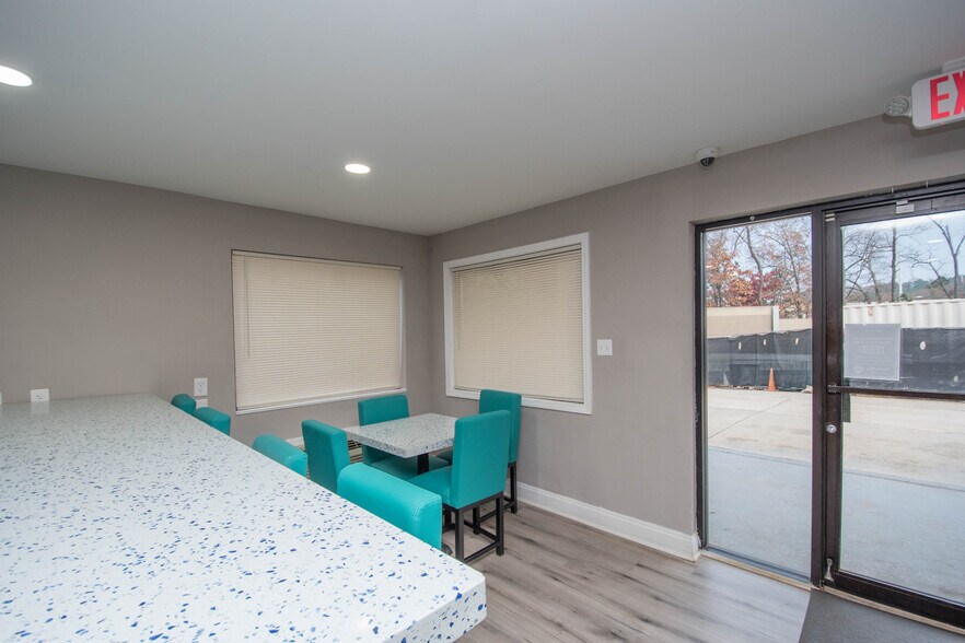 More Photos Of 750 Cobb Place Blvd NW, Kennesaw Hotel For Sale