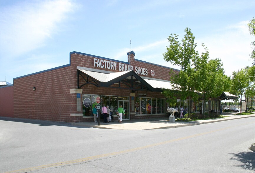 More Photos Of 900-1095 Justison St, Wilmington Storefront Retail Office For Lease