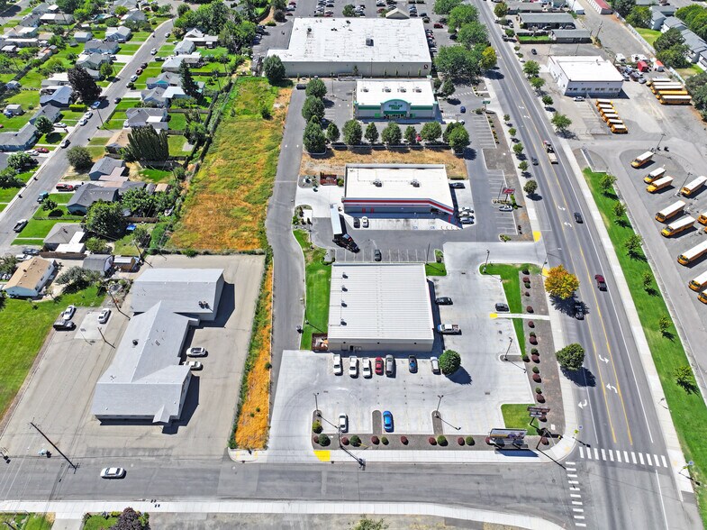 More Photos Of 612 Wine Country Rd, Grandview Land For Sale