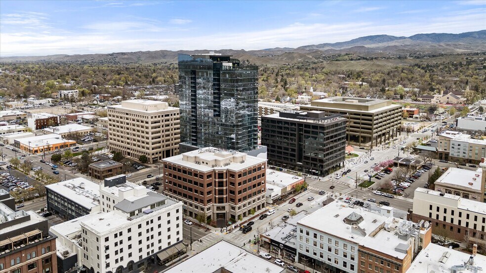 More Photos Of 1112 W Main St, Boise Apartments For Lease