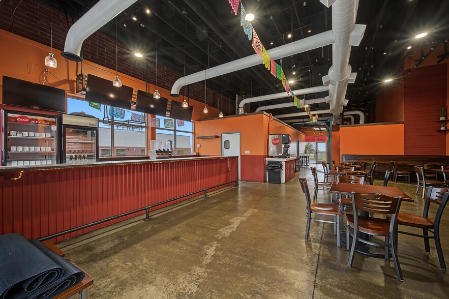 More Photos Of 2290 Rawlings Blvd, Pueblo Freestanding For Lease