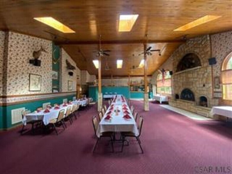 More Photos Of 1939 Forest Hills Dr, Elton Restaurant For Sale