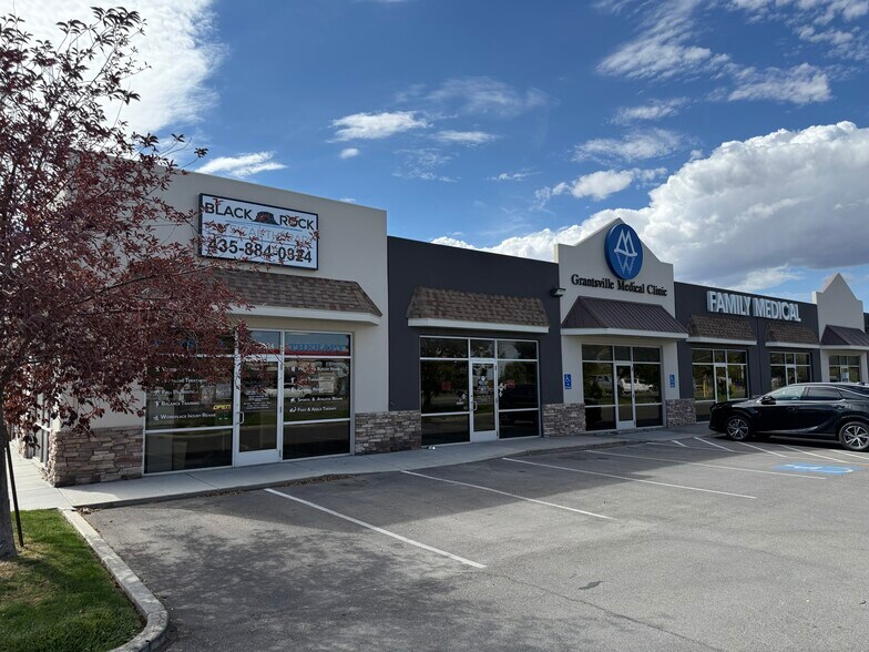 Primary Photo Of 822 E Main St, Grantsville Unknown For Lease