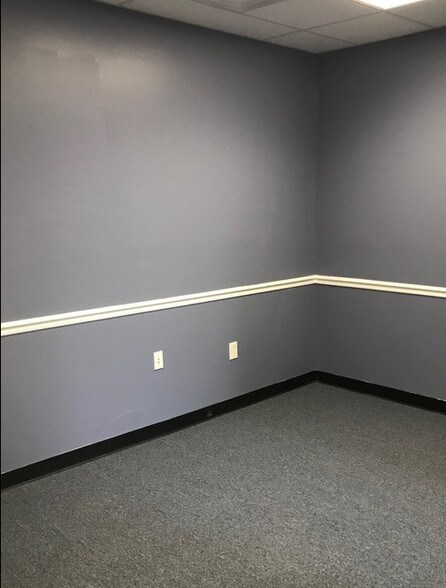 More Photos Of 61-65 E Main St, Westminster Office For Lease