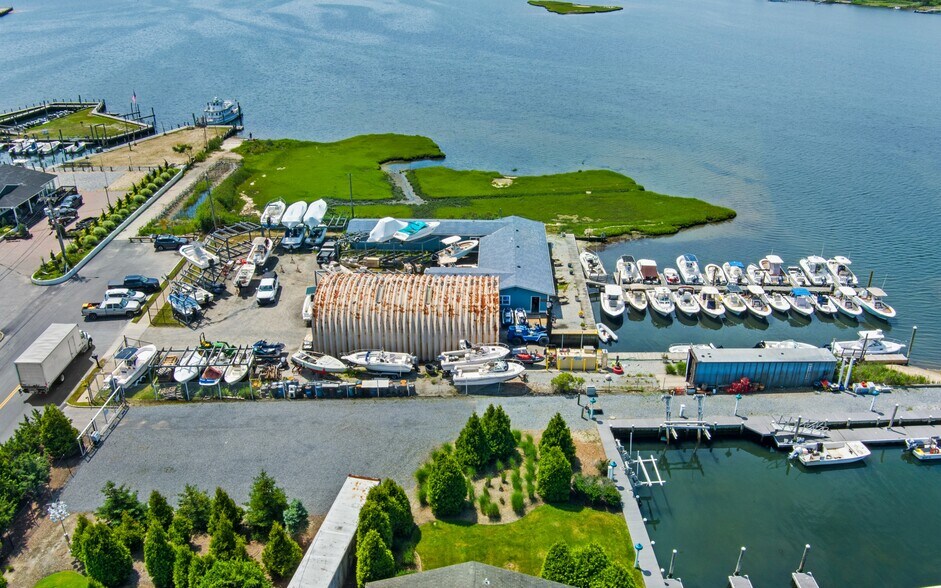 More Photos Of 200 Atlantic Ave, East Moriches Marina For Sale