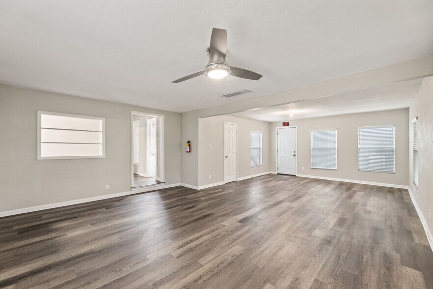 More Photos Of 6826 Baker Blvd, Richland Hills Light Manufacturing For Sale