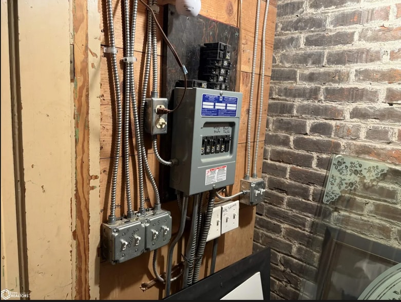 More Photos Of 104 N 16th St, Clarinda Hospitality For Sale