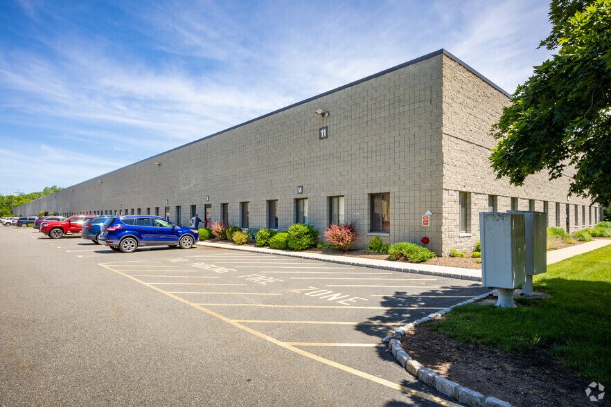 More Photos Of 11 Melanie Ln, East Hanover Research And Development For Lease