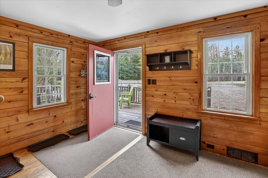 More Photos Of 10935 Linger Longer Rd, Grayling Hospitality For Sale