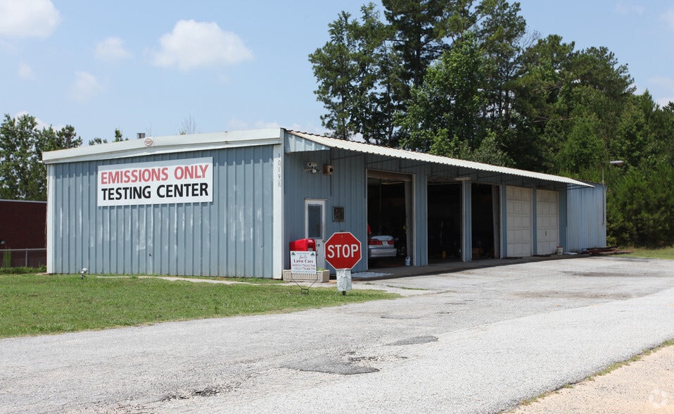 Primary Photo Of 10191 Tara Blvd, Jonesboro Auto Repair For Sale