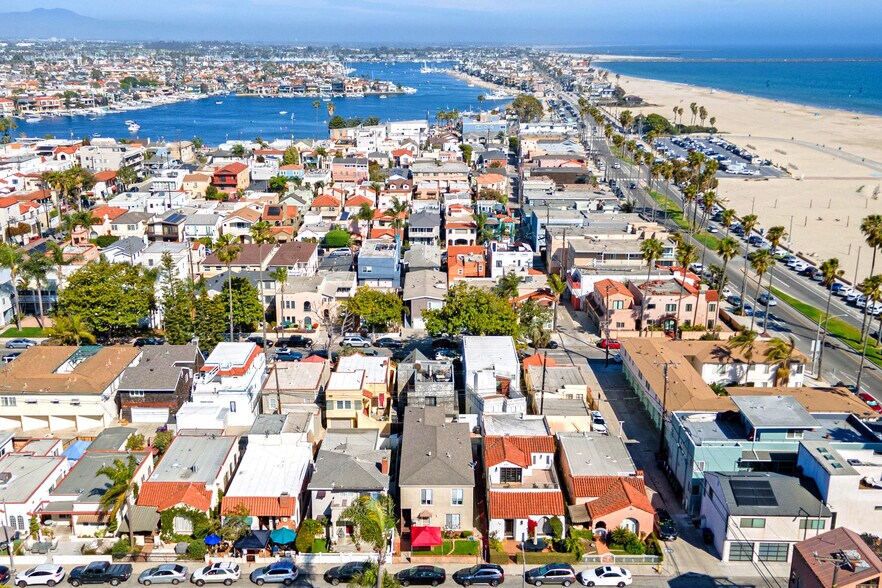 More Photos Of 32 La Verne Ave, Long Beach Apartments For Sale