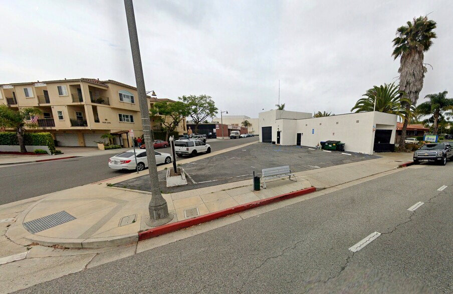 Primary Photo Of 2068 Torrance Blvd, Torrance Storefront For Sale