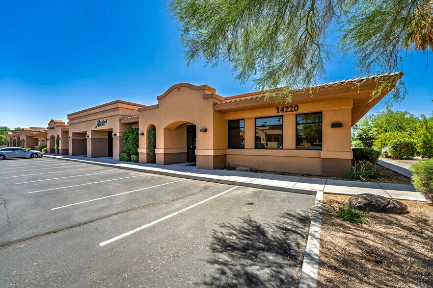 Primary Photo Of 14220 N Northsight Blvd, Scottsdale Medical For Sale