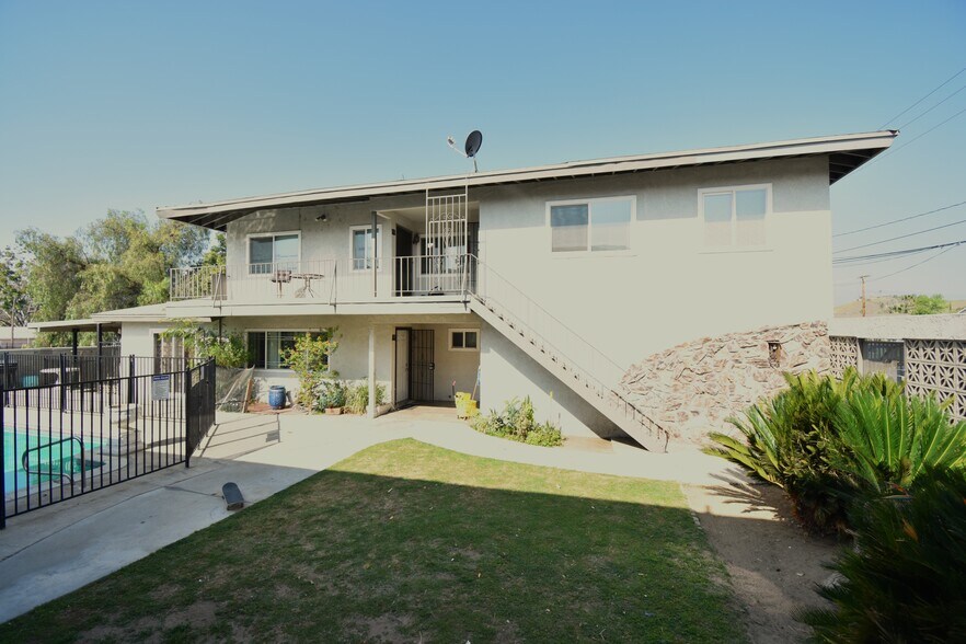 More Photos Of 25235 Pacific St, San Bernardino Apartments For Sale