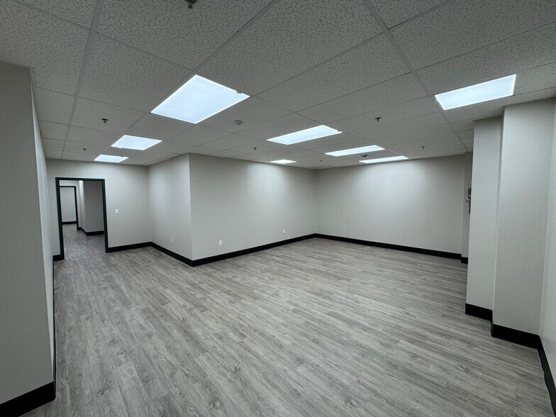 More Photos Of 255 Route 80, Killingworth Office For Lease