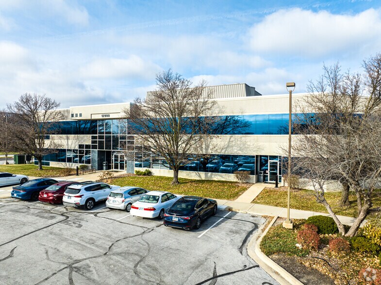 More Photos Of 12980 Metcalf Ave, Overland Park Unknown For Lease