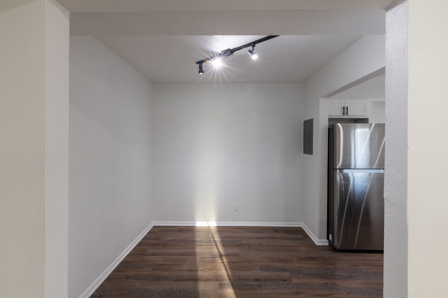 More Photos Of 5921 Gaston Ave, Dallas Apartments For Sale