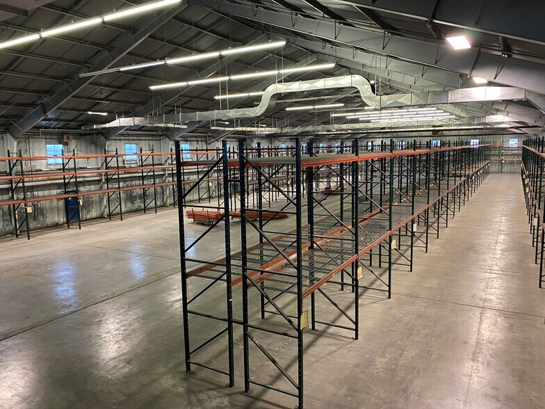 More Photos Of 140 Blue Bell Rd, Greensboro Industrial For Sale