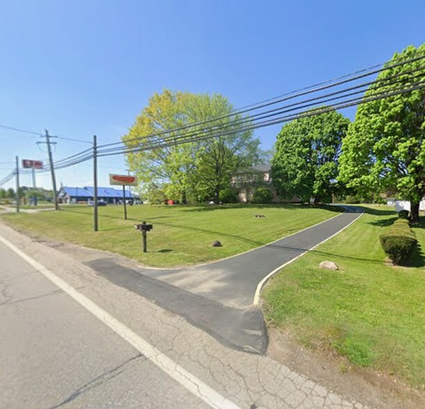 More Photos Of 805 W Maple St, Hartville Land For Sale