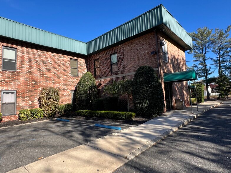 More Photos Of 3200 Sunset Ave, Ocean Medical For Lease