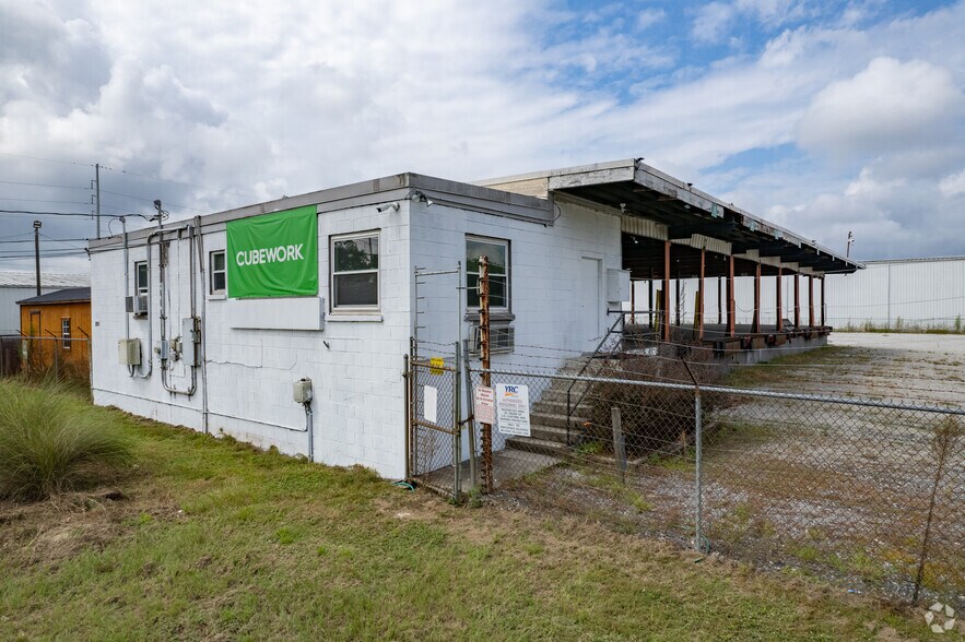 Primary Photo Of 3501 Edwin Ave, Savannah Truck Terminal For Sale