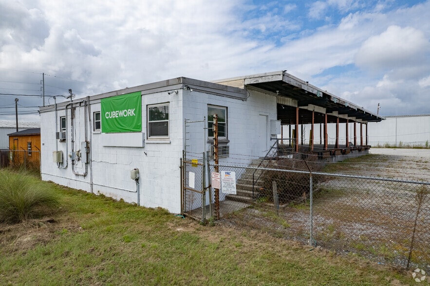 More Photos Of 3501 Edwin Ave, Savannah Truck Terminal For Lease