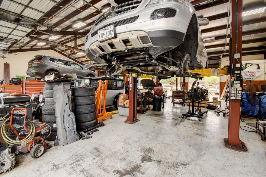 More Photos Of 1141 Us-90-Alt Hwy, Richmond Auto Repair For Sale
